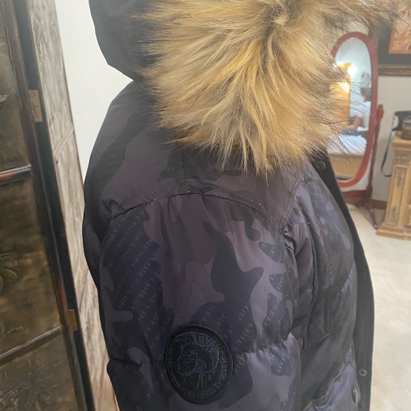 Diesel - Picture 2 of 12